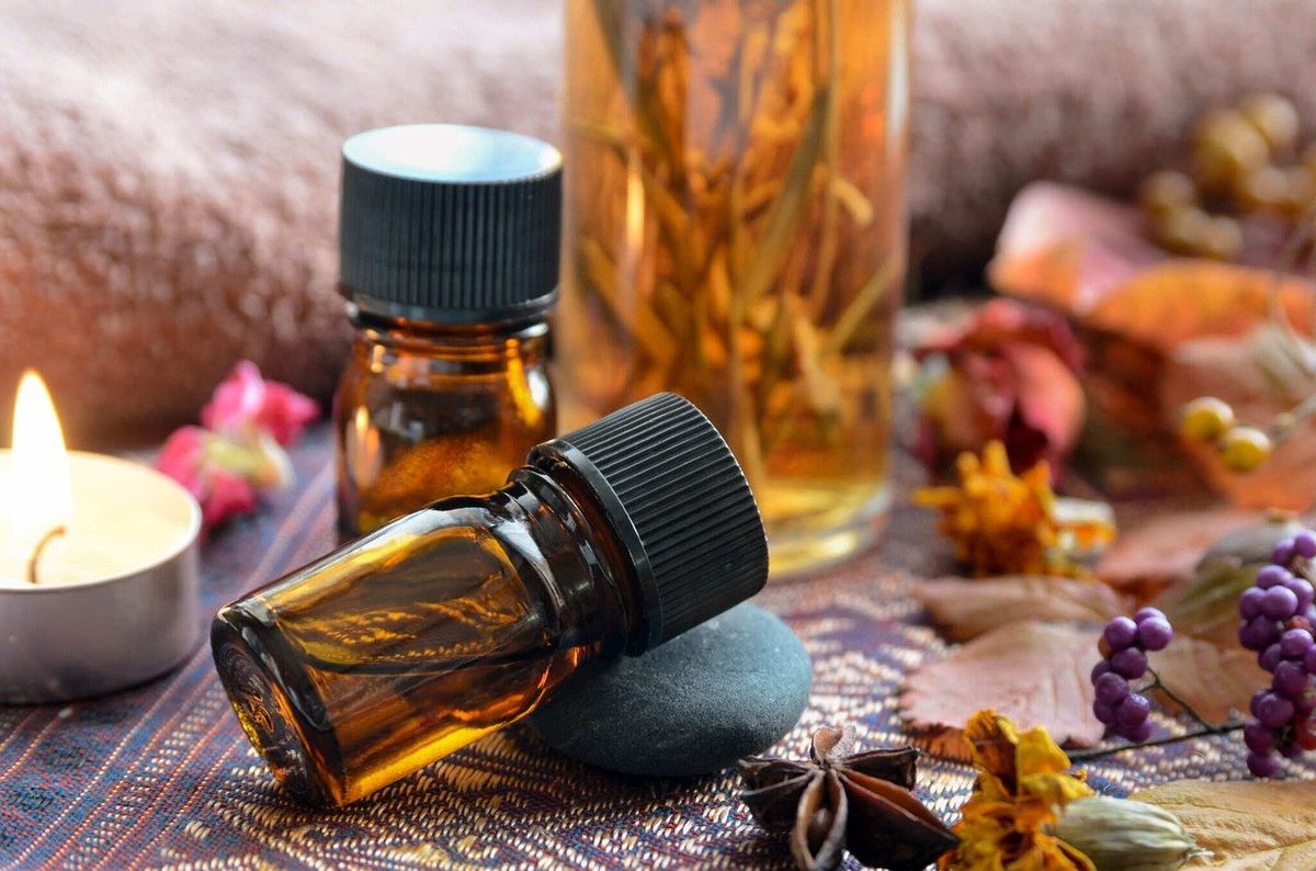 Essential Oils - A Natural Remedy for Your Mind & Body