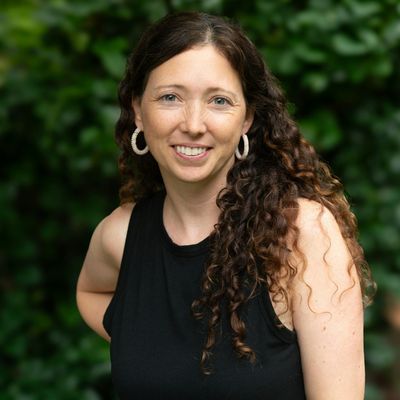 Becky Hicks, Blossom