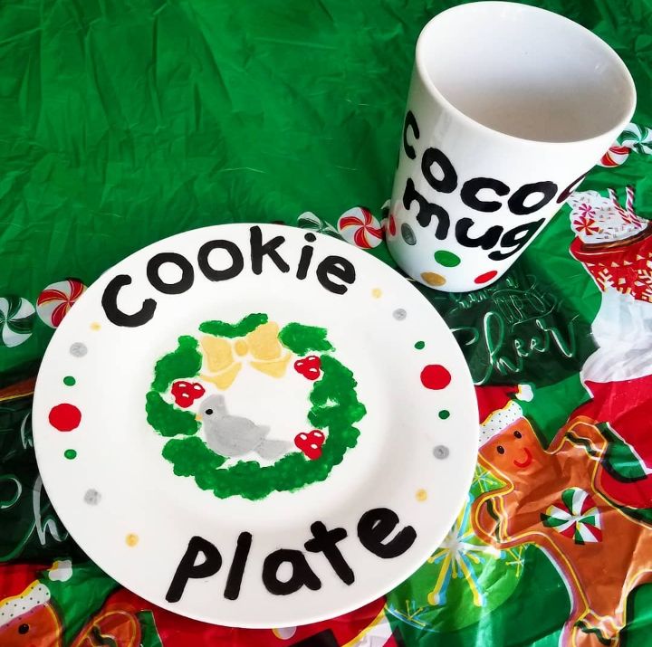 Cookie Plates & Cocoa Mugs