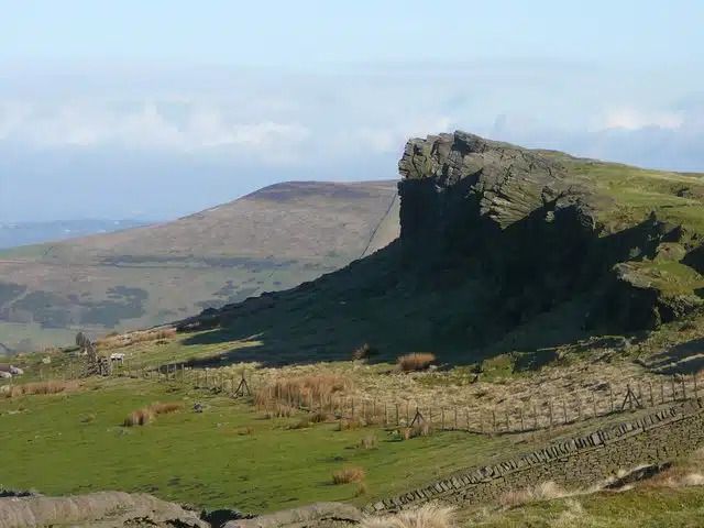 Peak District Wayfarer Hike: Errwood and the Bear