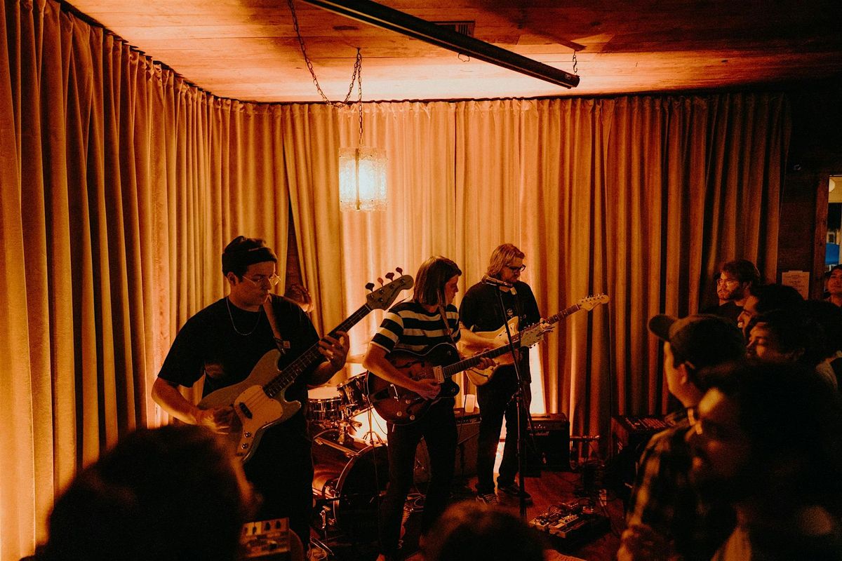 Astrachan \/\/ Mark Whalen \/\/ Niko Bokos @ Ghost Light