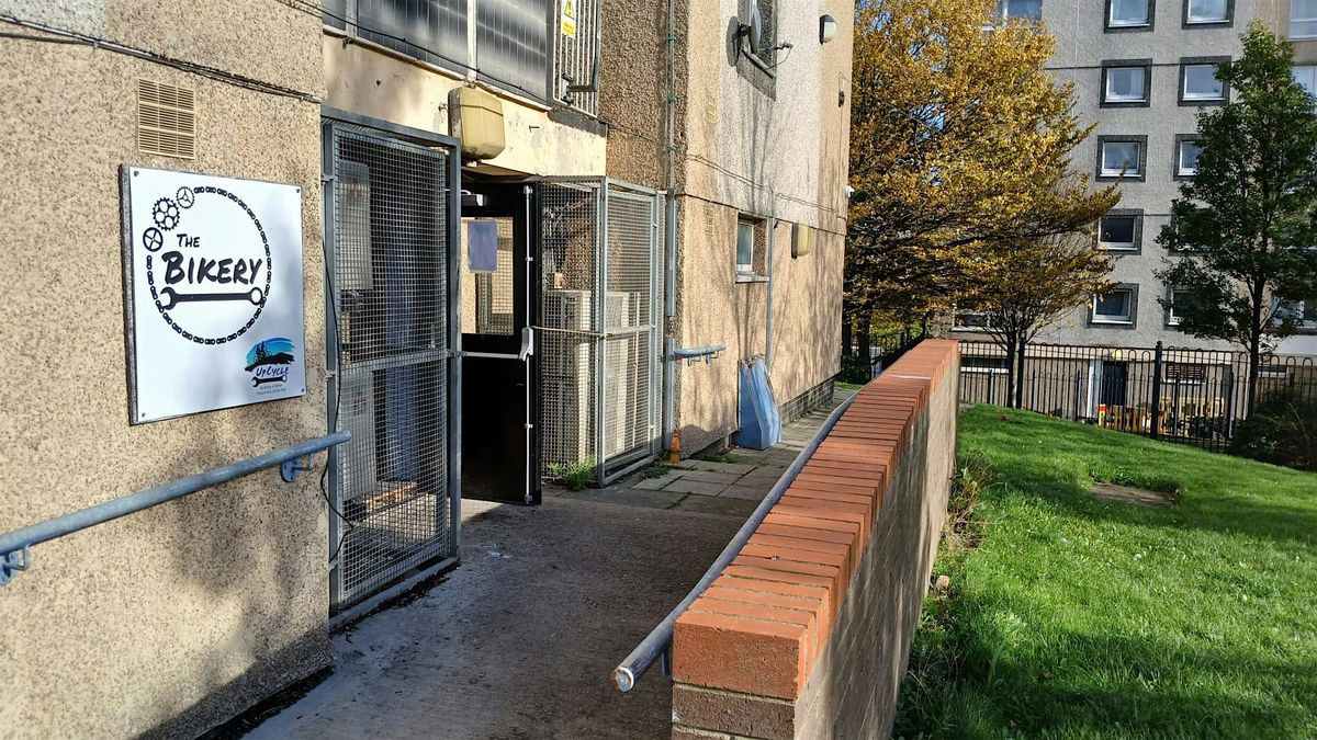 Traffic Free Riding from The Bikery,  Buchan Towers, Bradford.