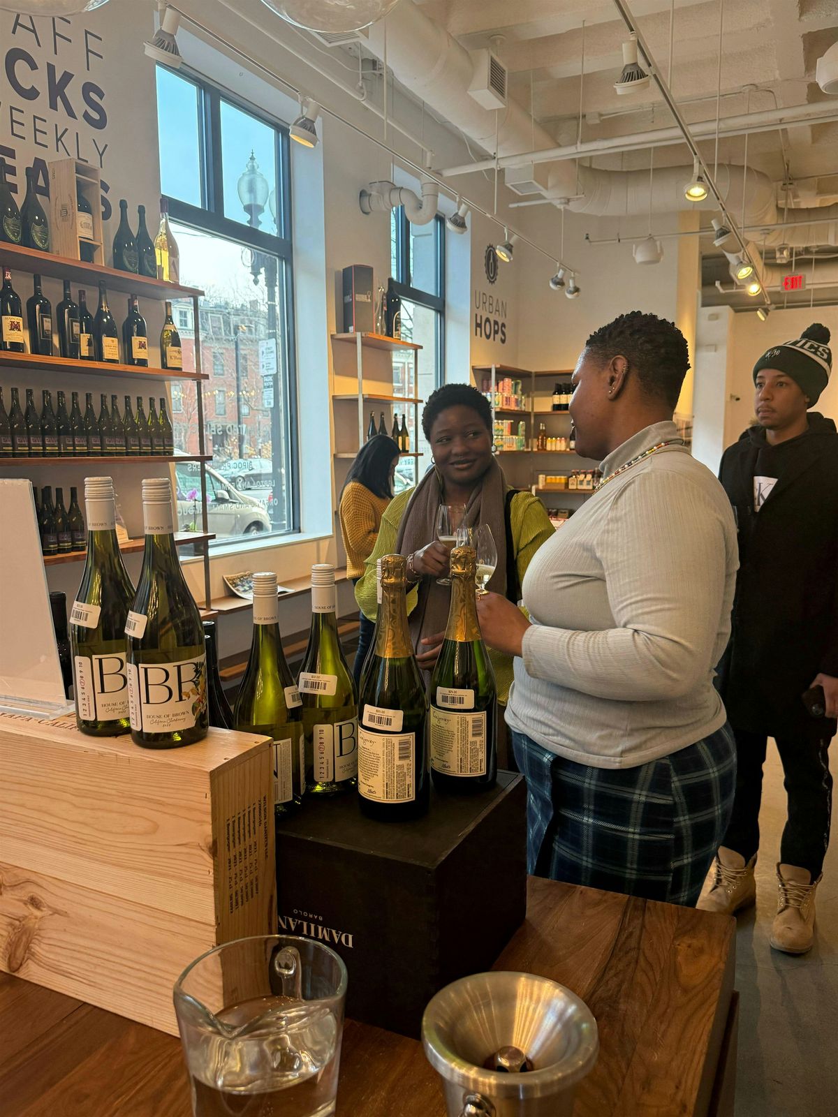 Free Saturday Wine Tasting at The Urban Grape Boston!