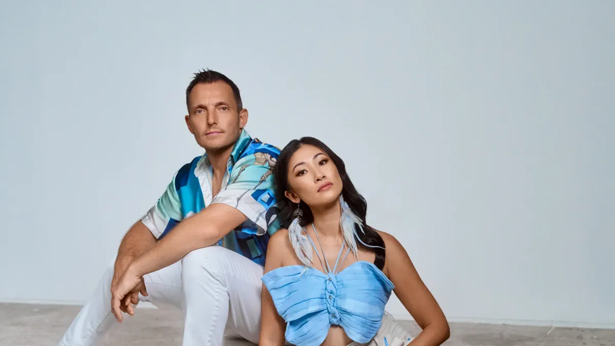 Double Touch, MoBlack in Darlinghurst