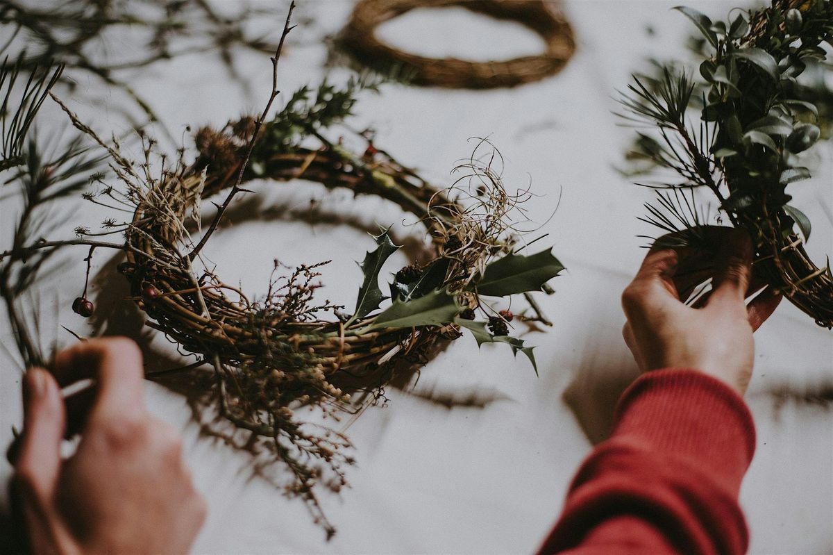 7+ workshop 'Natural Decorations' - College Lake, Saturday 06 December