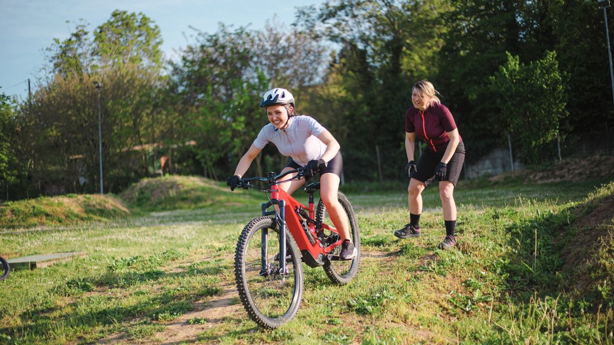 Mountain Biking - Intro to Jumps