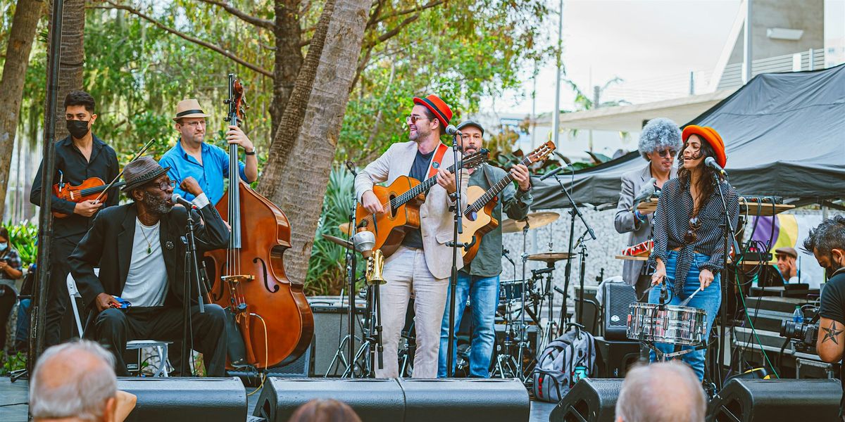 The French Horn Collective Live on Lincoln Road