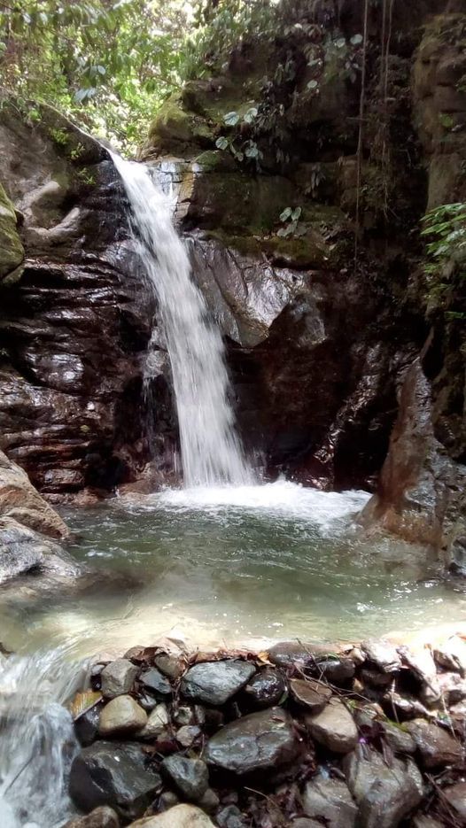 Cascada Escondida en Quebrada la Esmeralda.