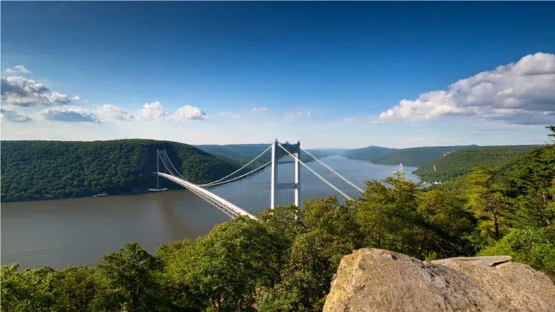 Hike Garrison, Anthony's Nose to Manitou SUNDAY