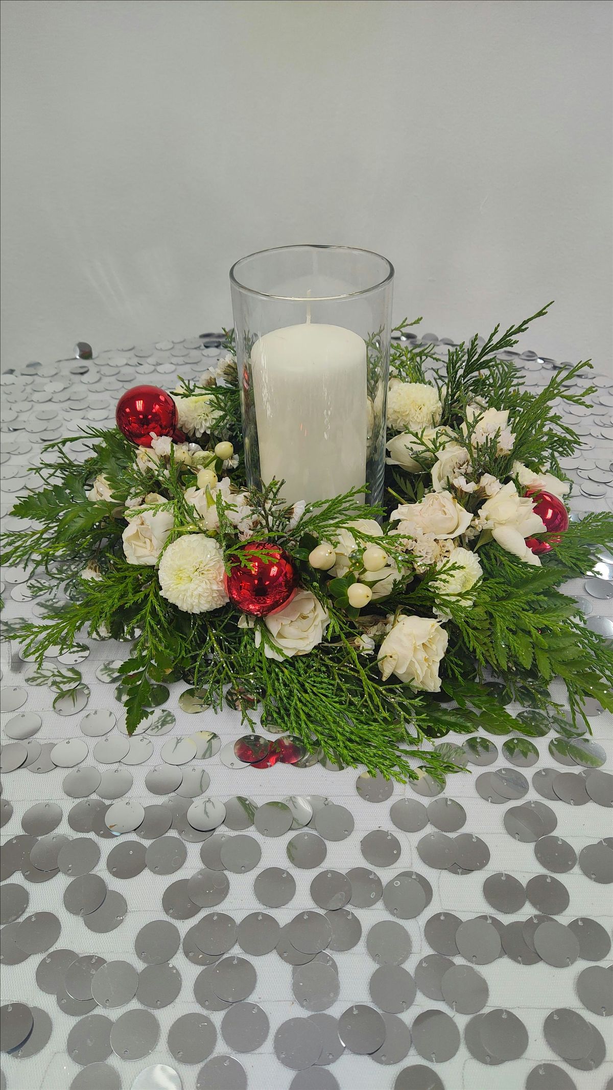 DIY Fresh Mini Wreath Holiday Centerpiece Workshop 2024