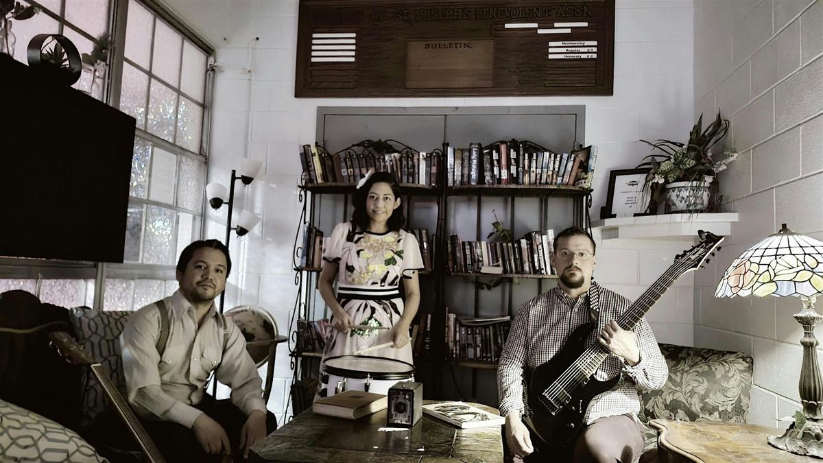 The Western Mulberries Live at the Cove