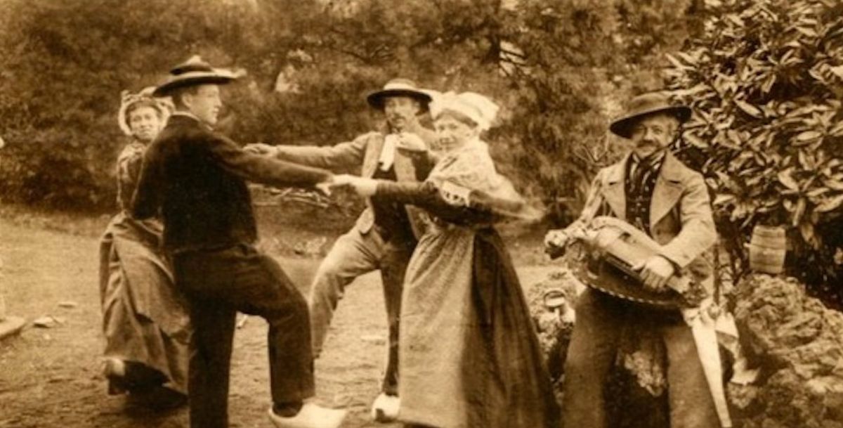 Traditional French Balfolk Dance Party!