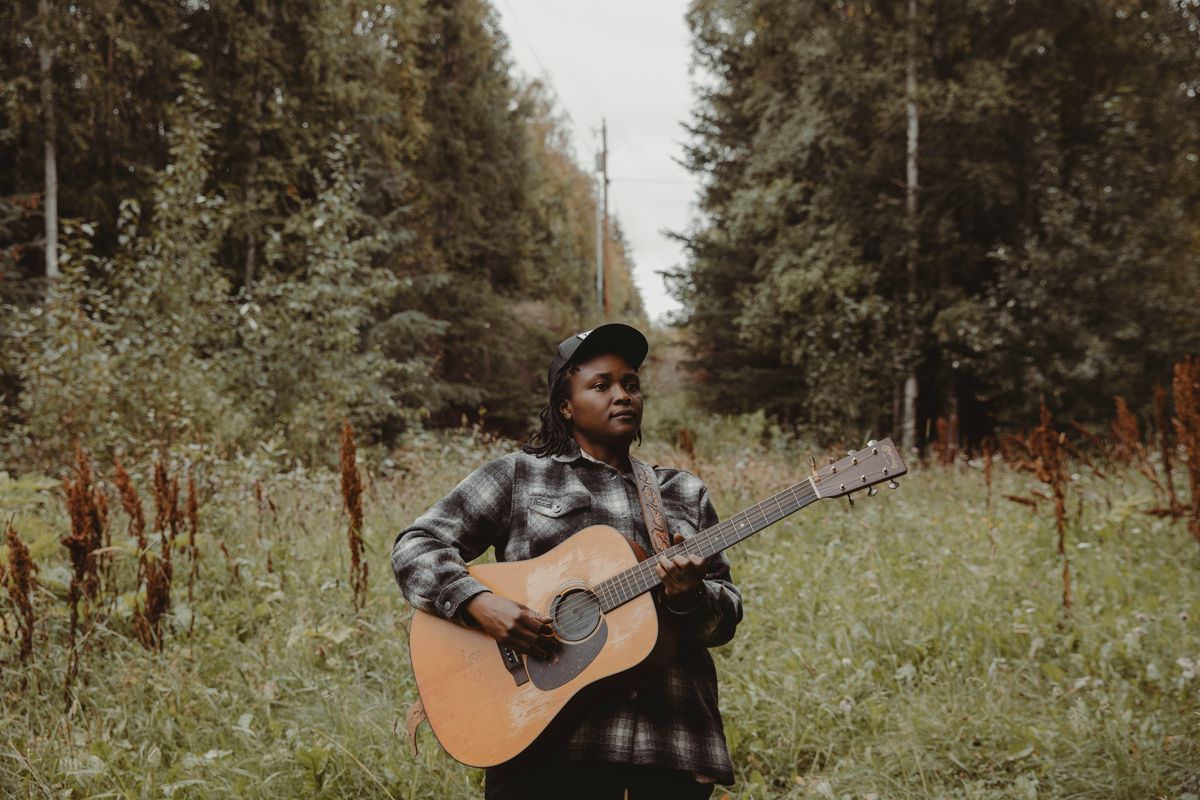 Joy Oladokun:: Pappy + Harriets Pioneertown:: 3\/15