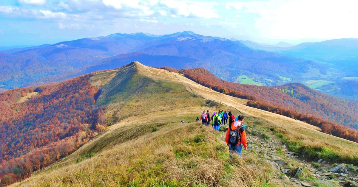 Maj\u00f3wka w Bieszczadach [Tarnica, Bukowe Berdo, Rawka, Po\u0142onina Wetli\u0144ska, wodospad Szepit]