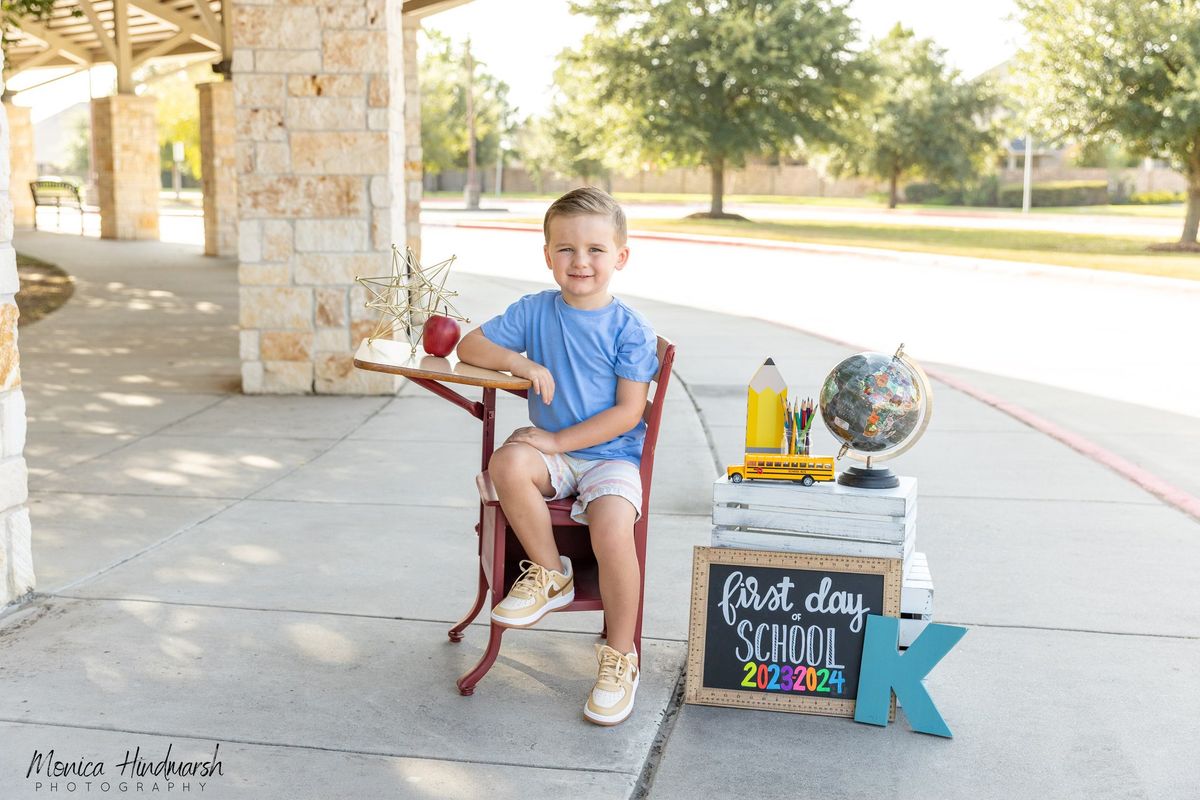 Back to School minis at Atascocita Springs Elementary