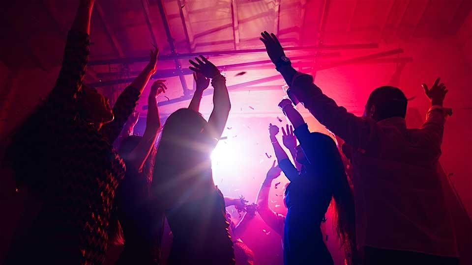 The Pursuit of Collective Effervescence in Nightlife Settings