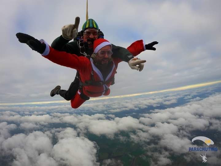 Star Throwers Santa Skydive Day 2024