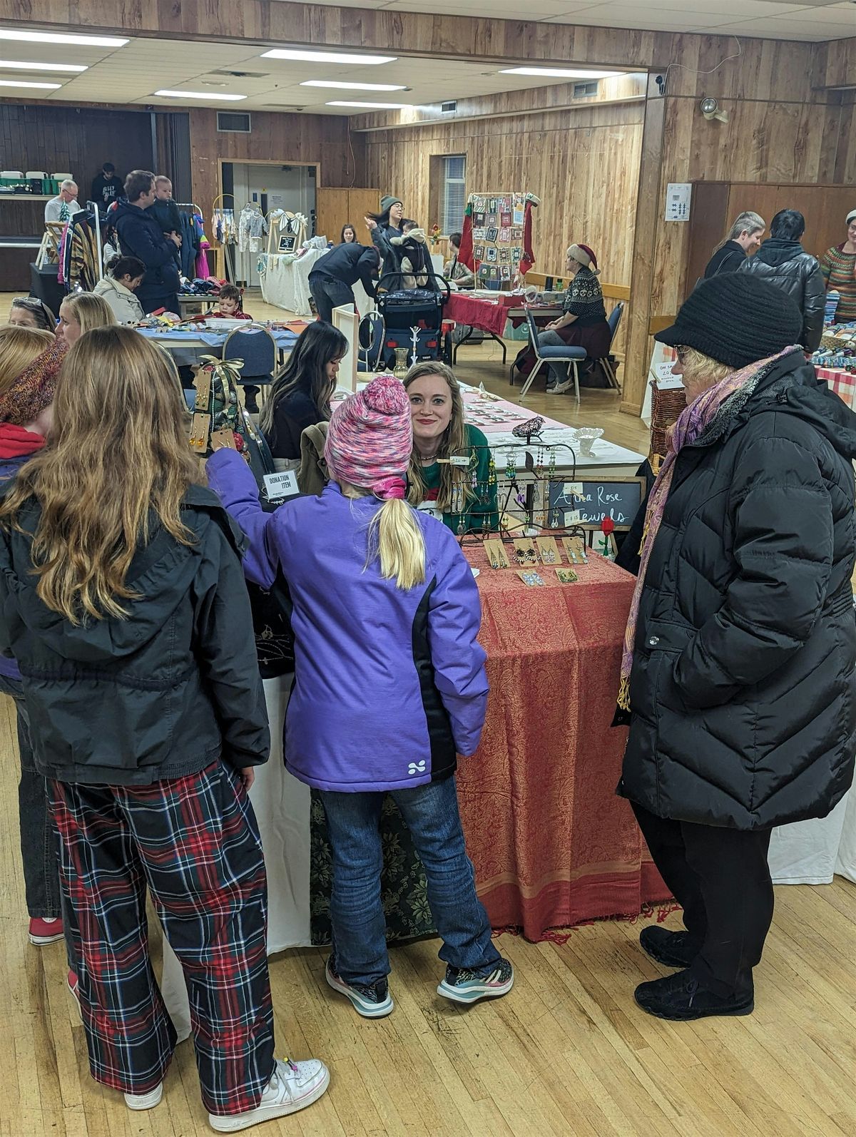 Holiday Social Market