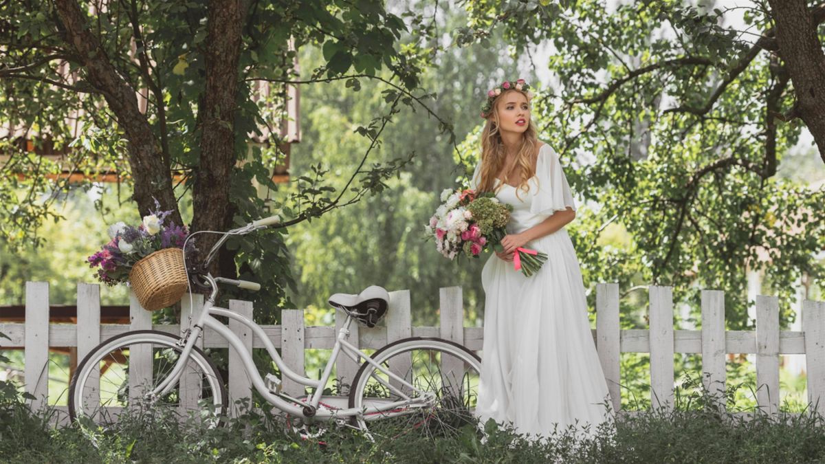 All Dressed in White Bridal Show