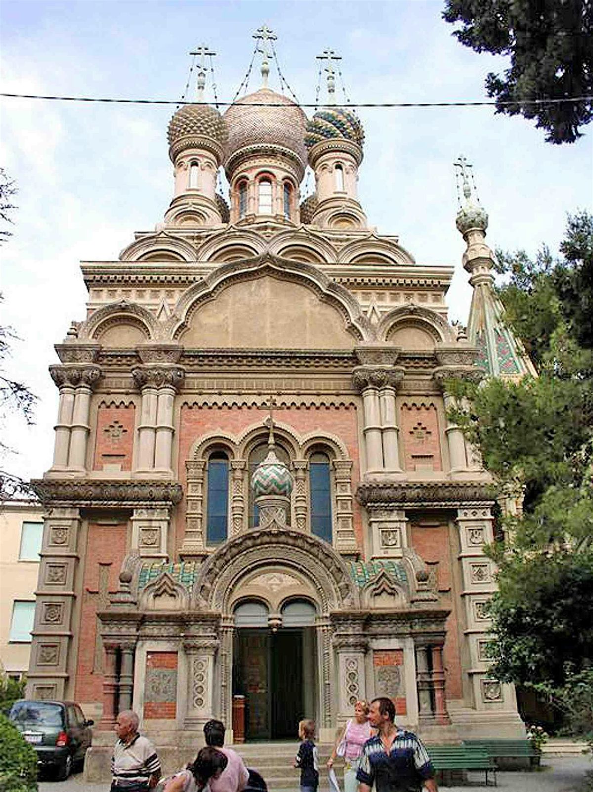 Sanremo Audio Tour: Glamour, Legends, and Riviera Wonders