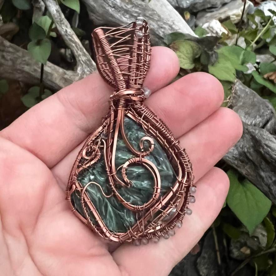 Wire-Wrapped Pendant & Earrings