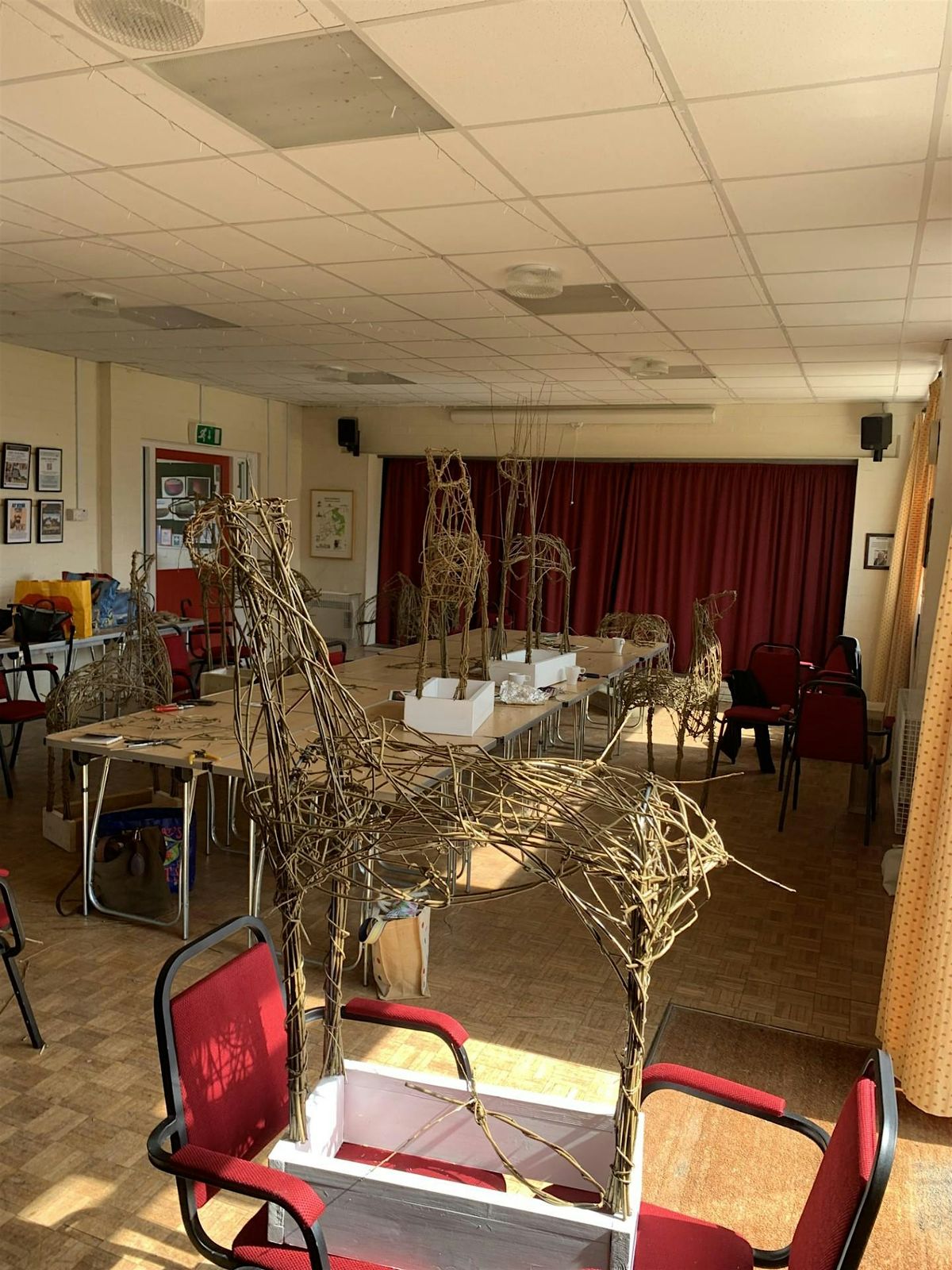 Willow weaving reindeer sculpture workshop