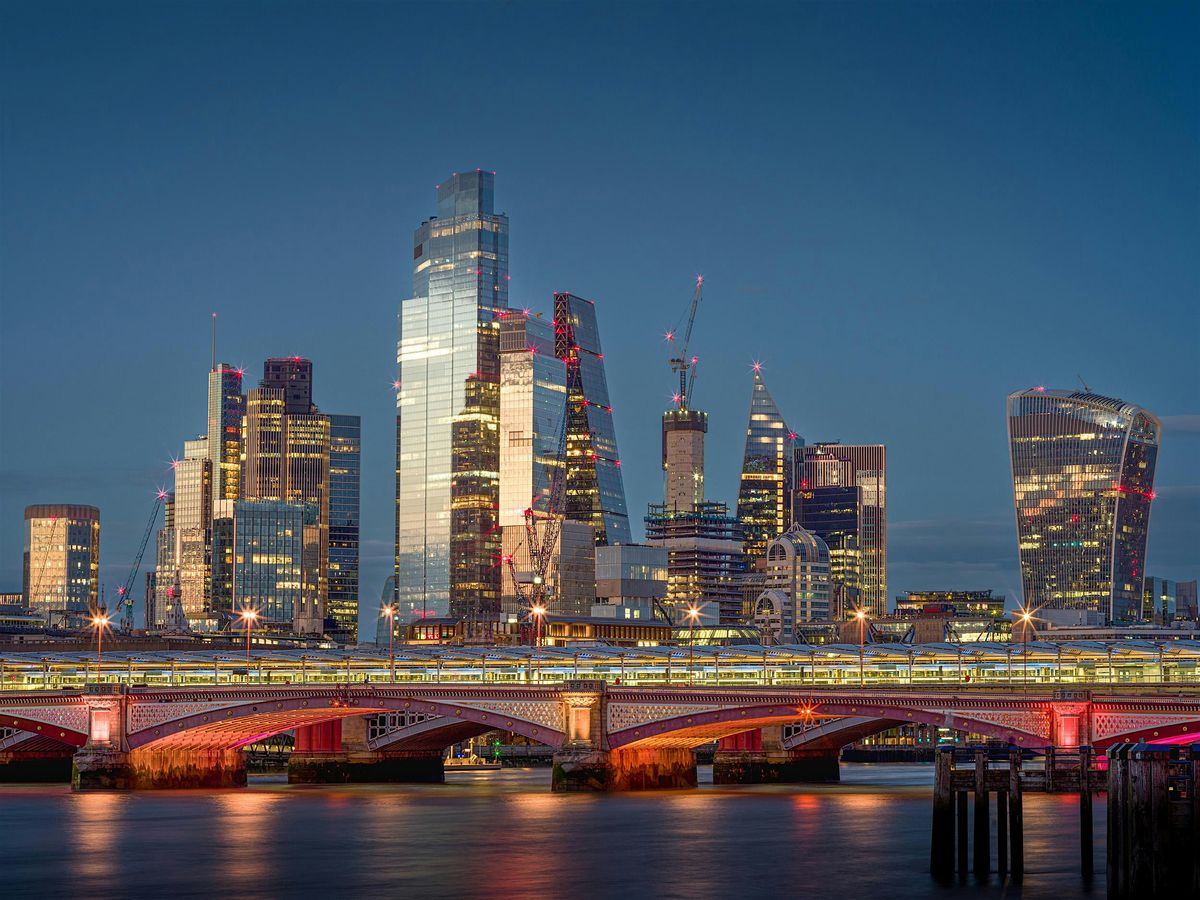 Night photography in London