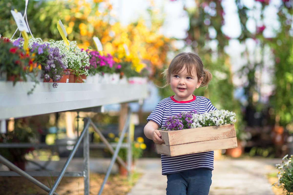 Pop-Up Mobile Bouquet Bar: Discover Life at Wellen Park Golf & Country Club