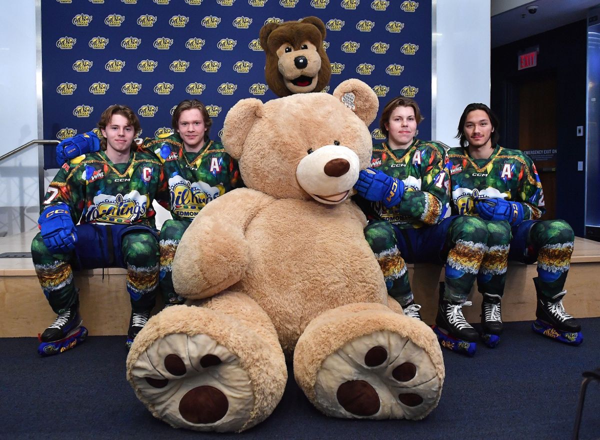 Calgary Hitmen at Edmonton Oil Kings at Rogers Place