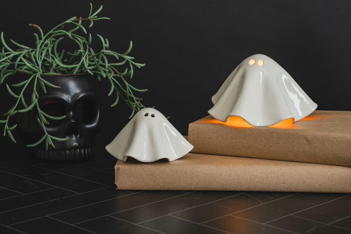 Monthly Make-Along: Ghost Tea Light Holders