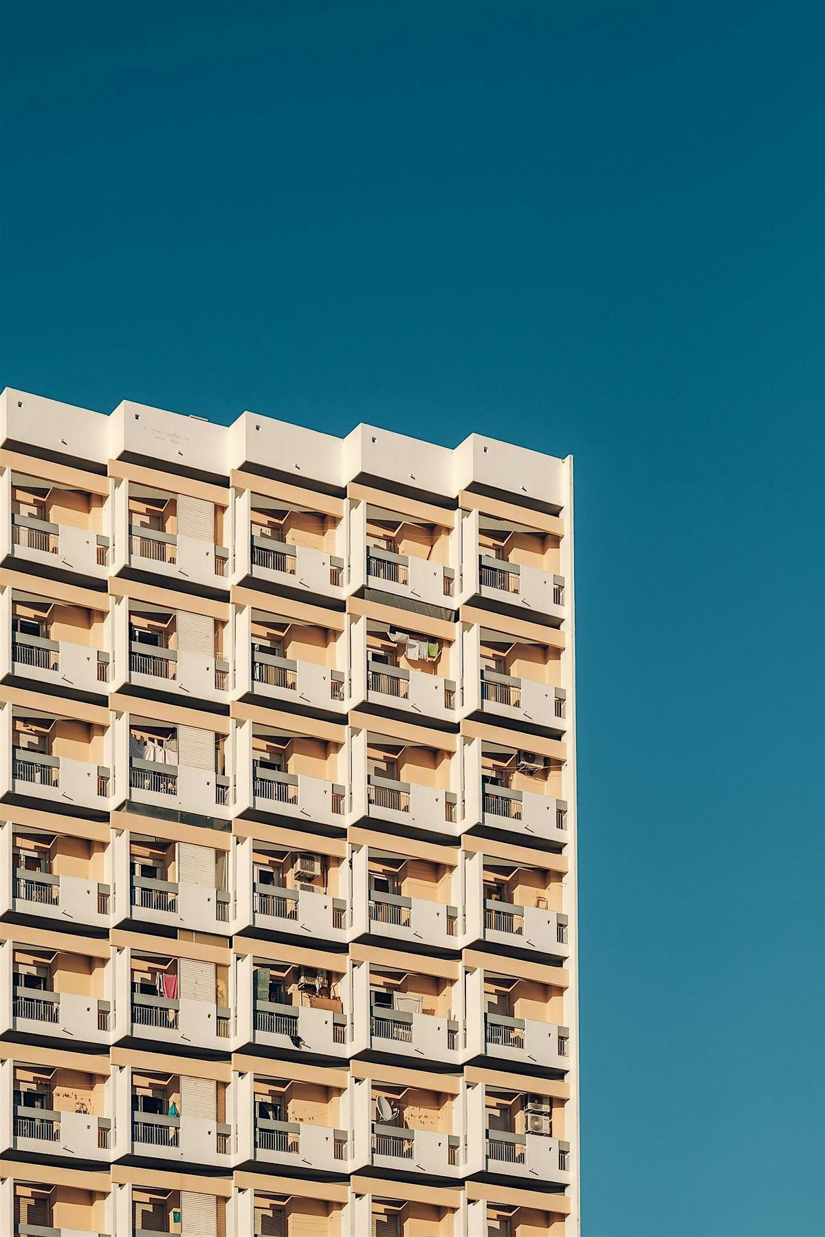 The Modernist architecture of Faro -Walking tour (1,5hours)