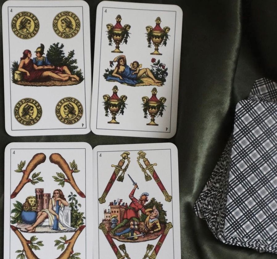 Tarot & Italian Playing Card Readings With Frankie