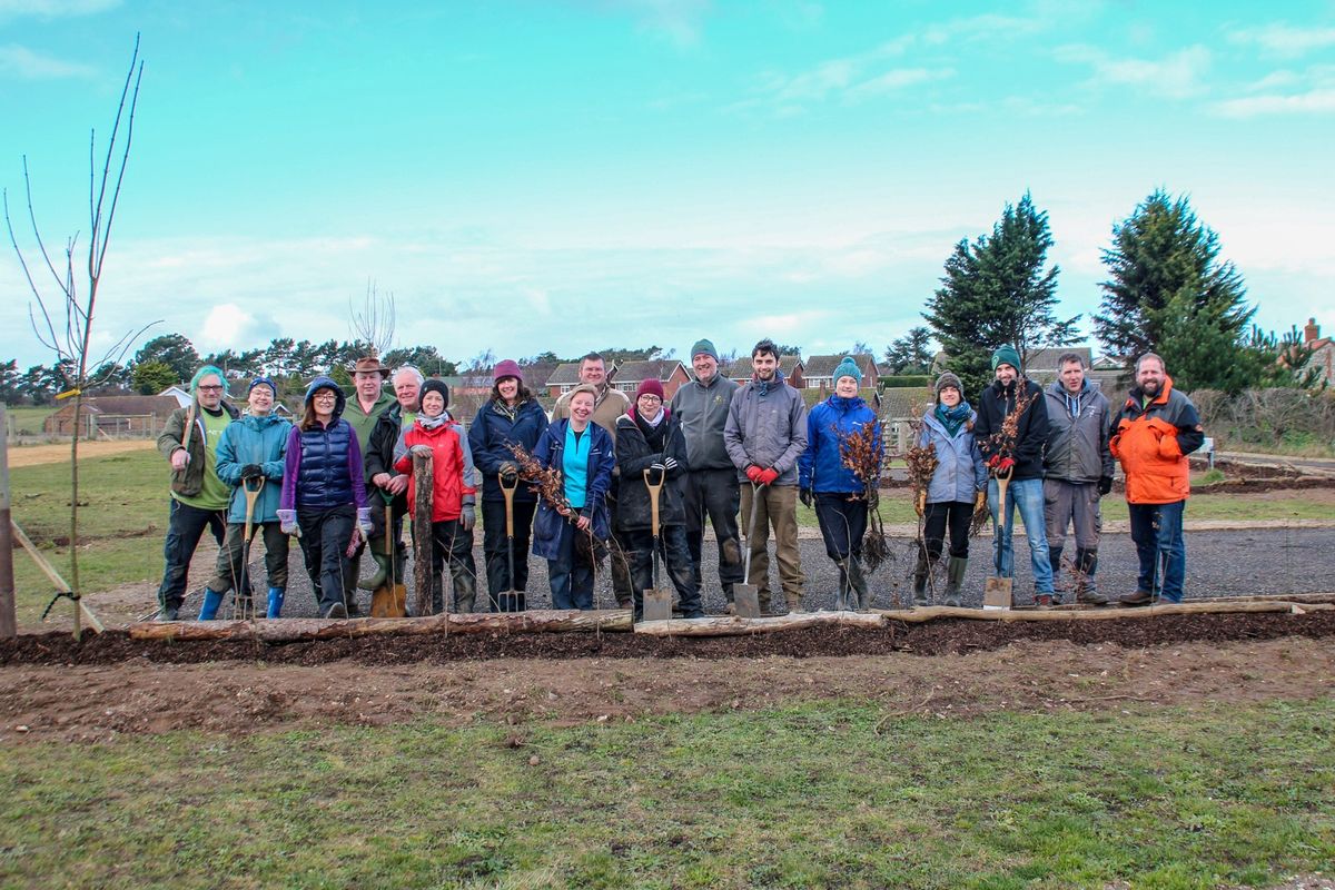 Deepdale Hedge Planting Weekend