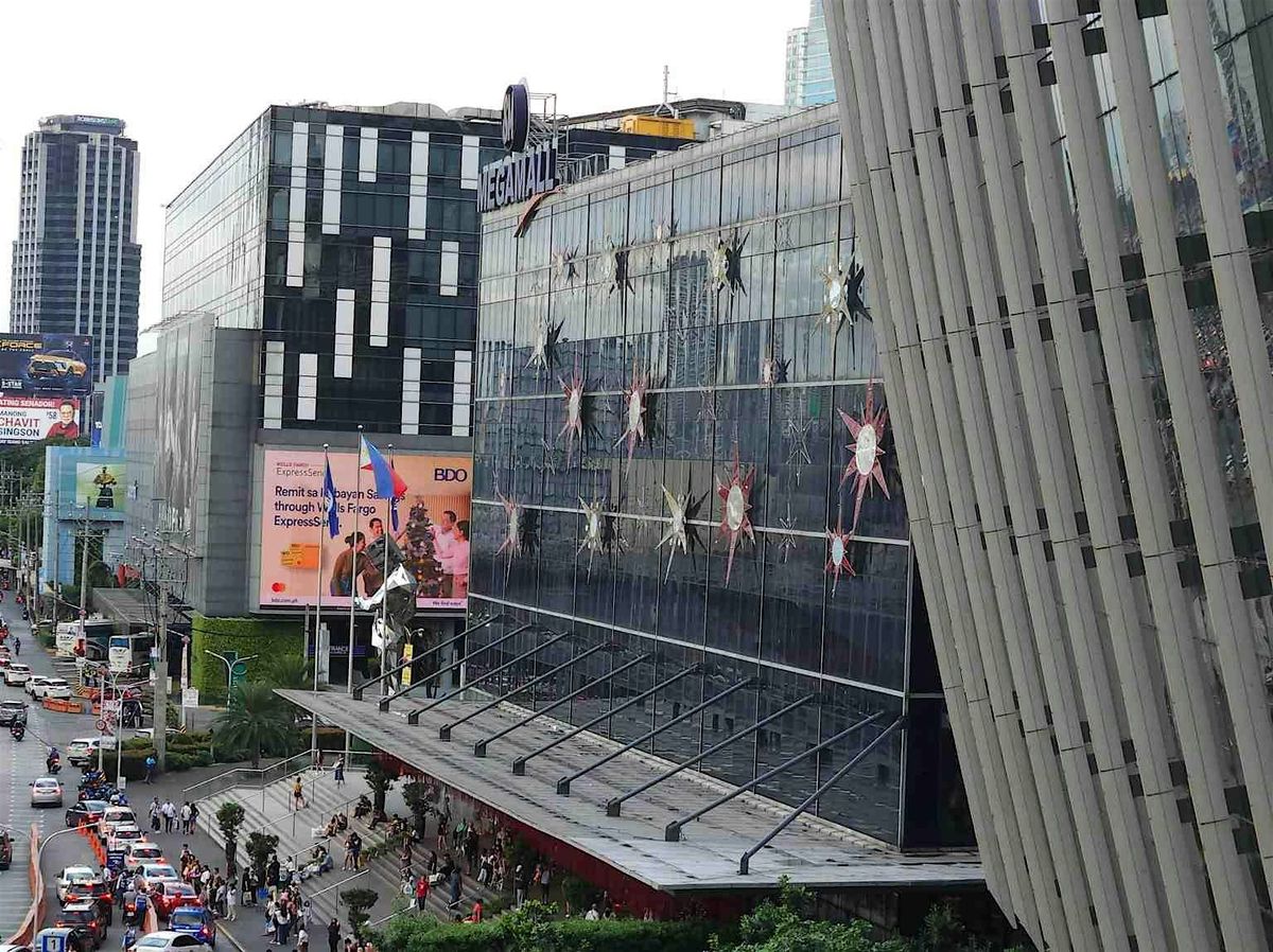 Taguig City Audio Tour: From Luxe Landmarks to Artistic Avenues