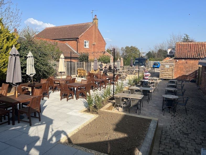 Let's Be Frank at The Royal Oak Collingham