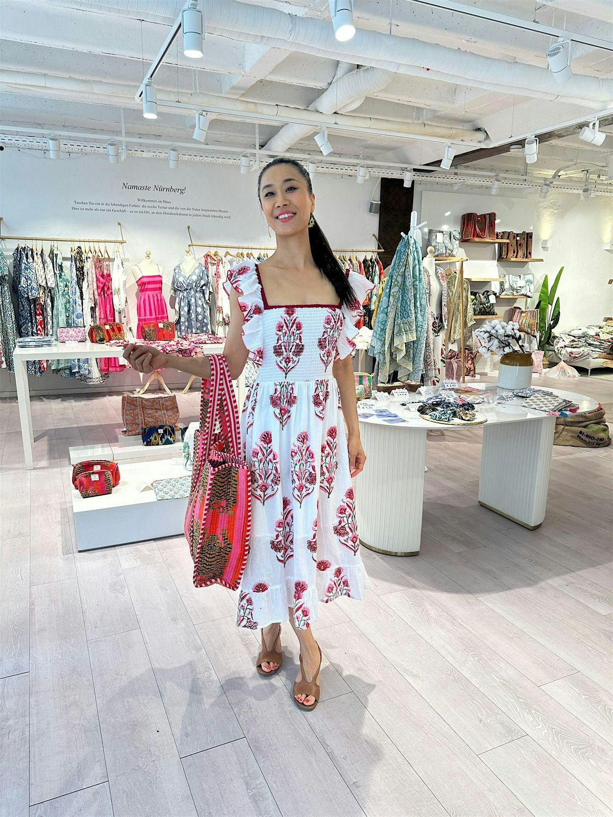 Face Yoga & Sustainable Fashion Evening