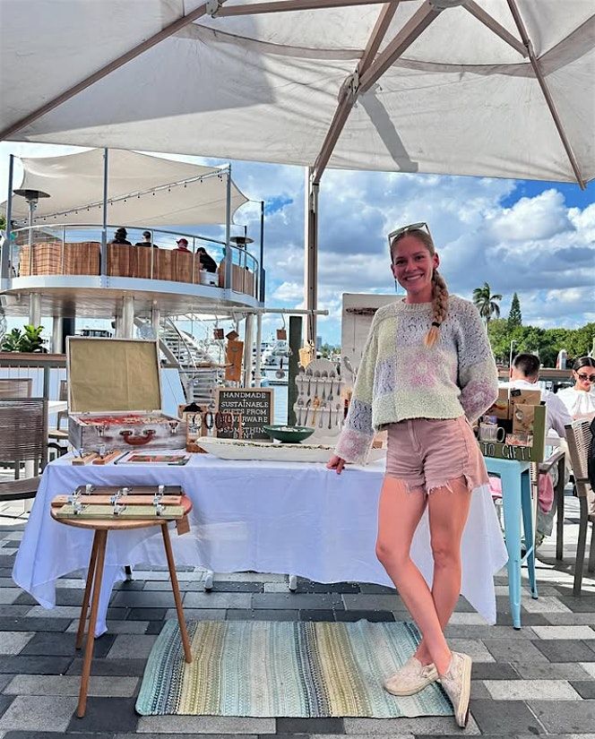 Beachside Holiday Market | Flamingo Flea's Merry Market at Marina Village