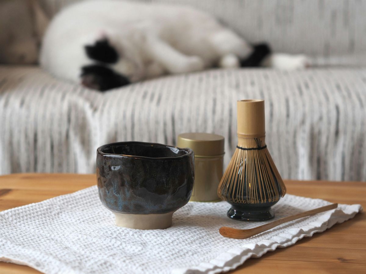 Ceramic matcha bowl+whisk holder (2 sessions)