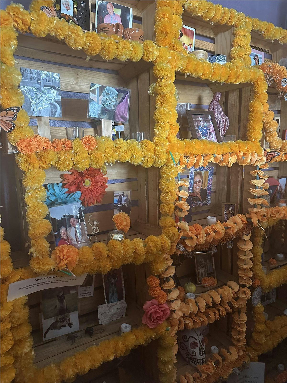 Create your own mini Ofrenda
