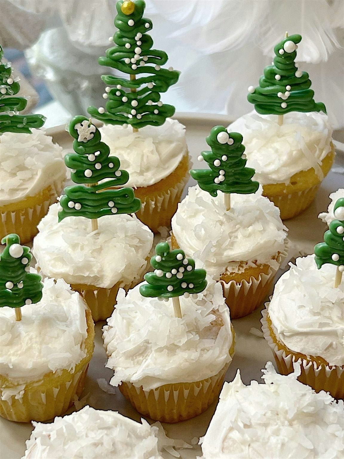 Christmas Cupcake Decorating | Brenda Dwyer, instructor