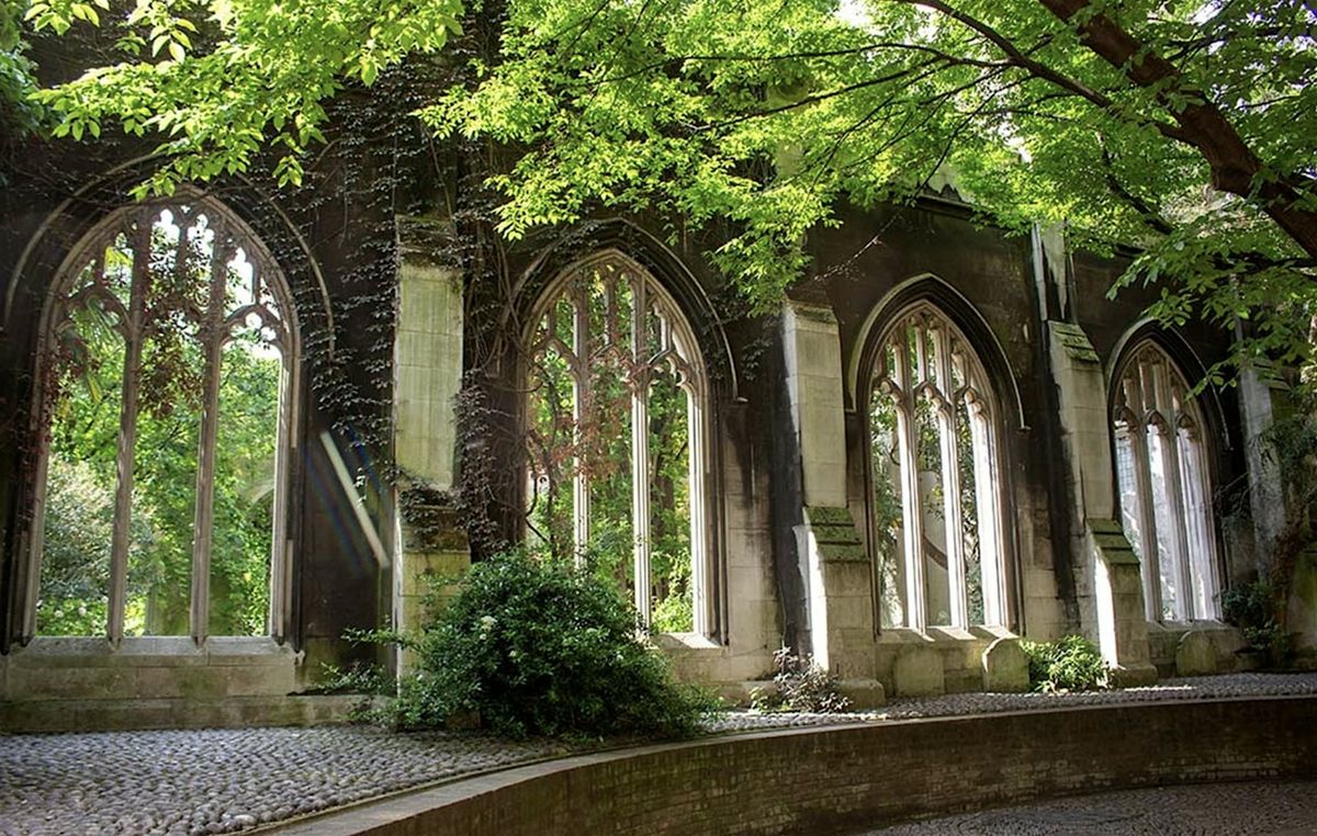 Venture Club : The 6k Hidden Gems of Central London Walk (Resident Only)