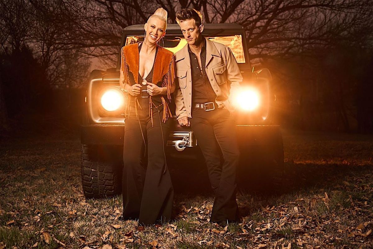 Thompson Square Live at Docie's Dock -- Fort Walton Beach, FL