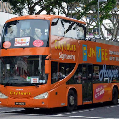 FunVee Singapore: Day Tour by Open-Top Bus