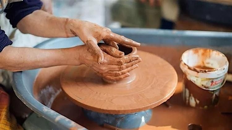 Learn to Throw a Ceramic Pot