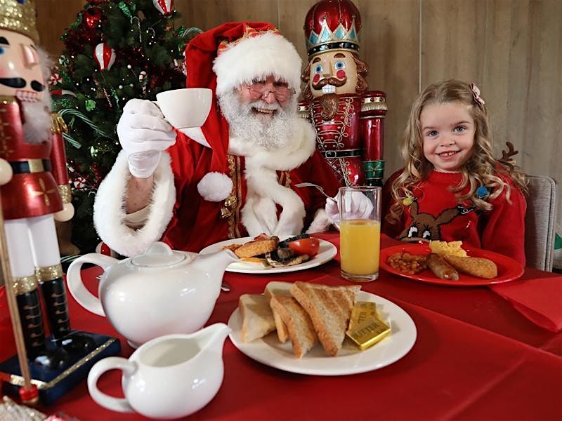 Breakfast with Santa at The Helping Hand Cafe
