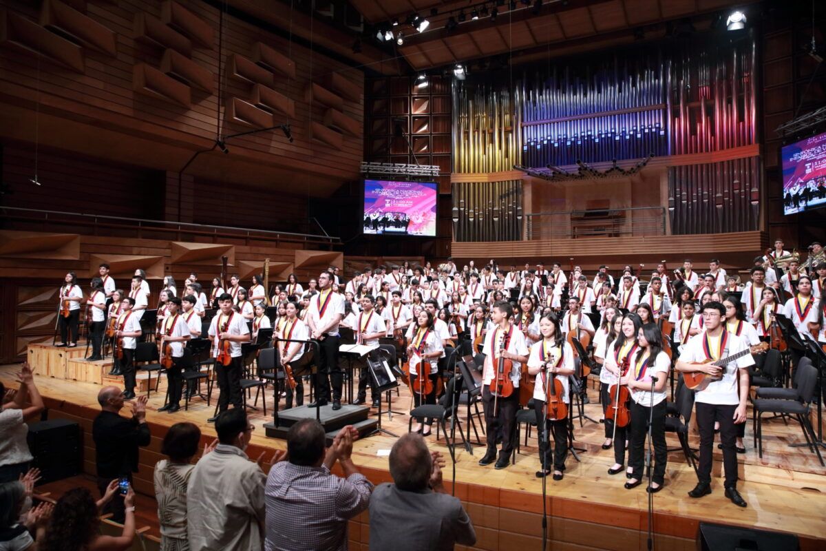 National Childrens Symphony of Venezuela (Concert)