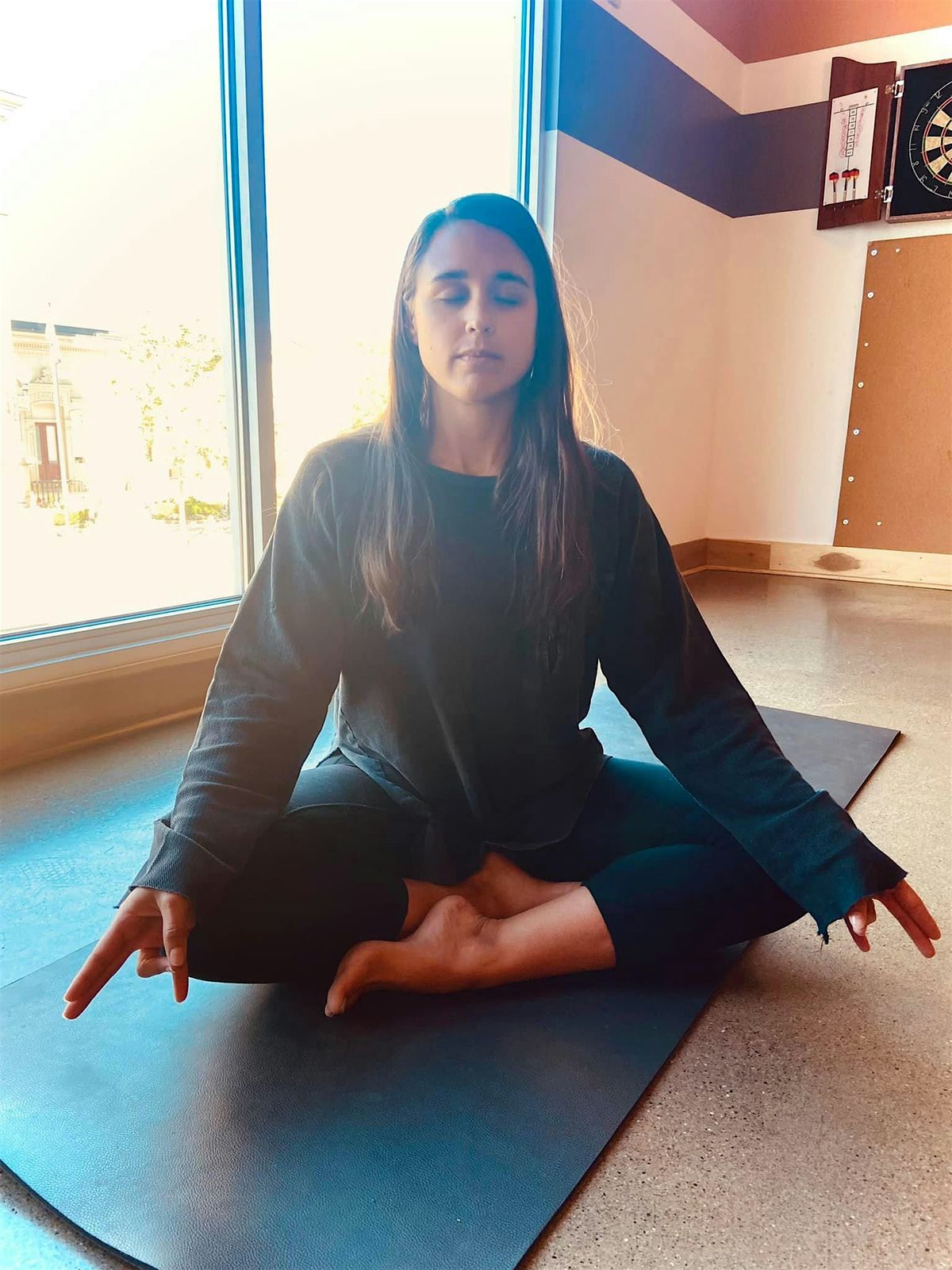 Patio Yoga with Maria Wonderleigh!