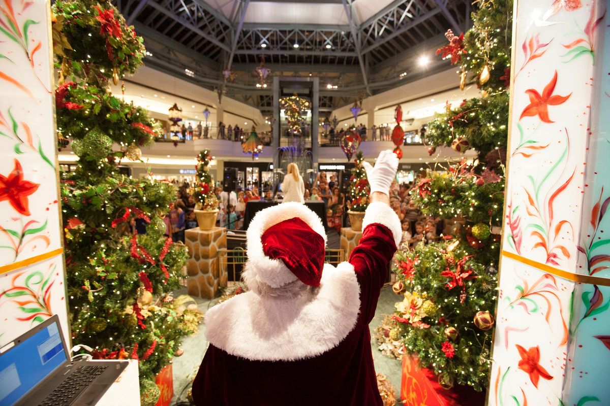 Santa's Arrival Parade