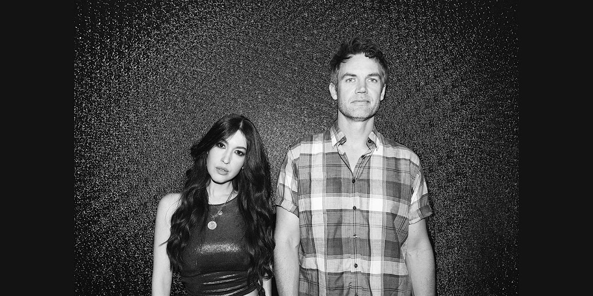 Velvet Unplugged featuring One Tree Holiday: Tyler Hilton & Kate Voegele