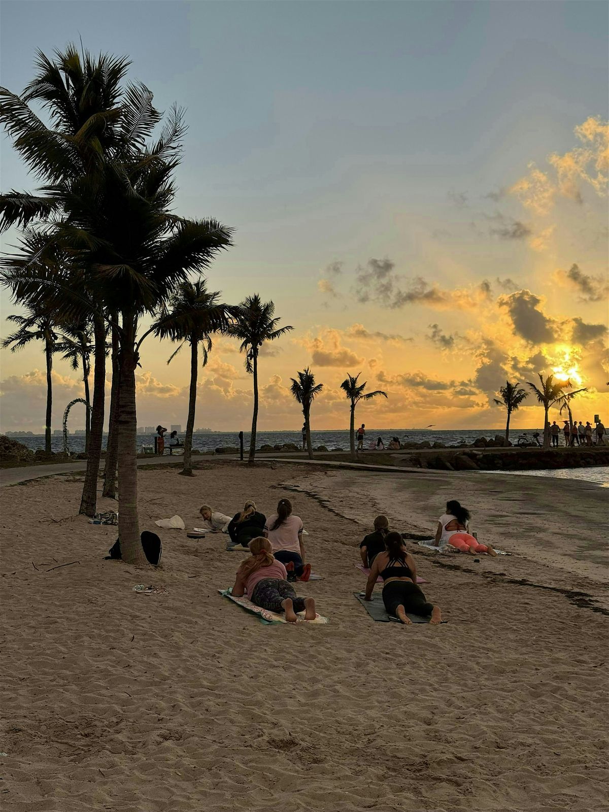 Amanecer con Yoga -  Matheson S\u00e1bado 09\/06